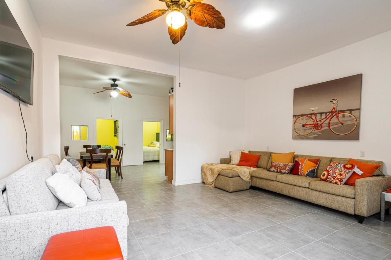 2 Br/ 1 Ba Home, Sleeps 10, 1 Min Walk To Rosarito Beach Luaran gambar