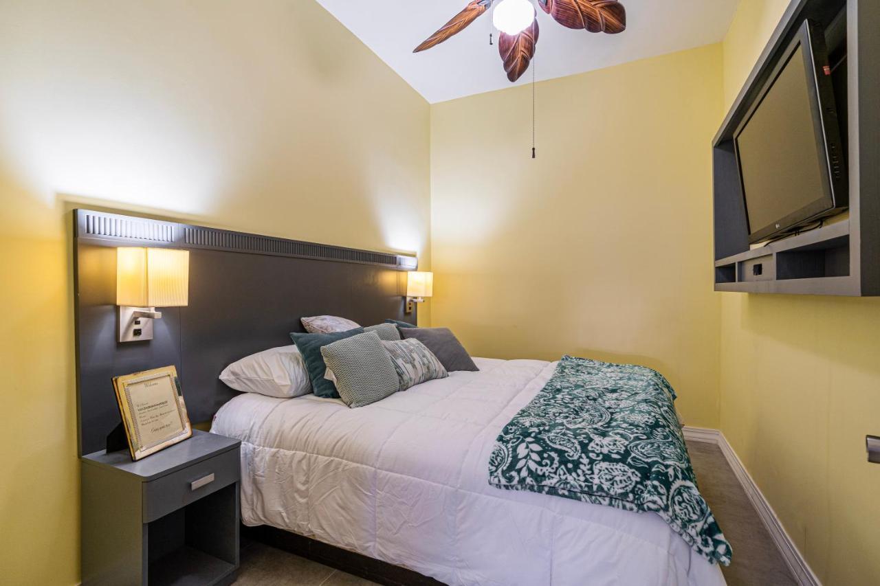 2 Br/ 1 Ba Home, Sleeps 10, 1 Min Walk To Rosarito Beach Luaran gambar